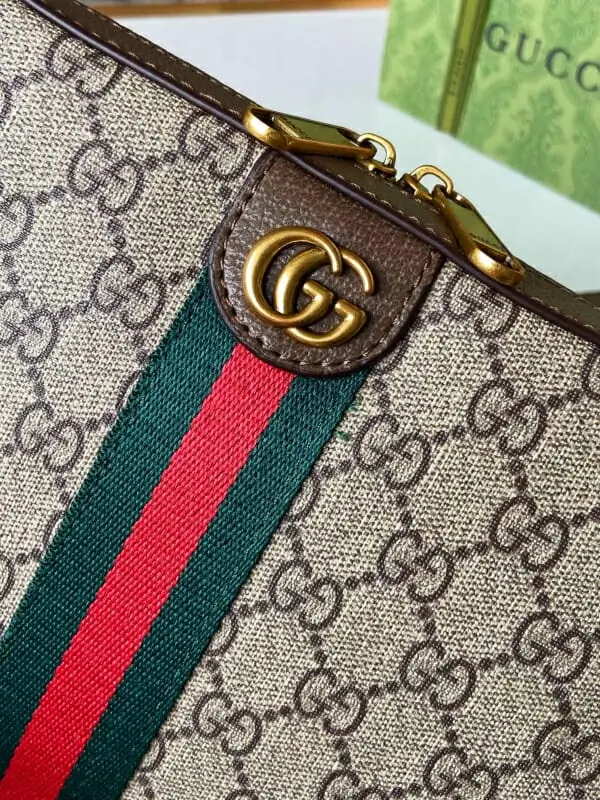 gucci aaa homme mini sac a main s_124ab1b4